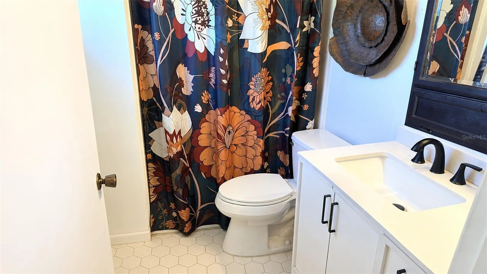 2657 ROXBURY CIR