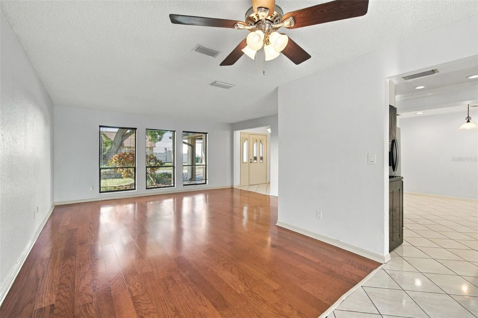10843 HARBORSIDE DR