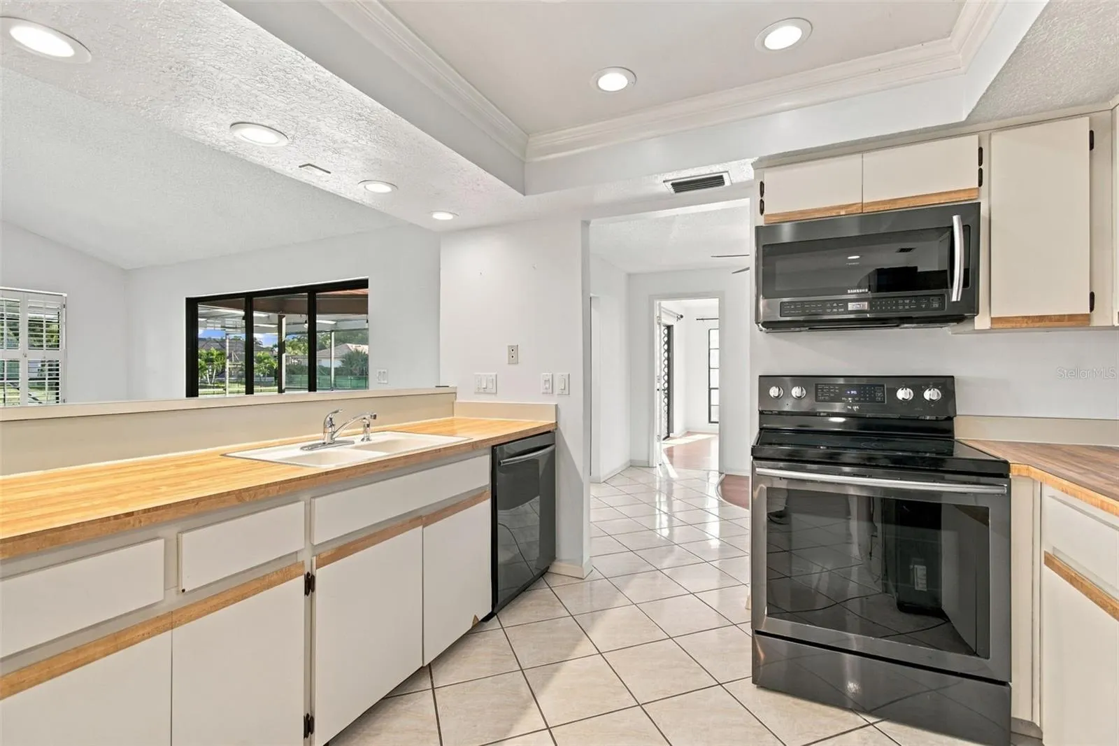 10843 HARBORSIDE DR