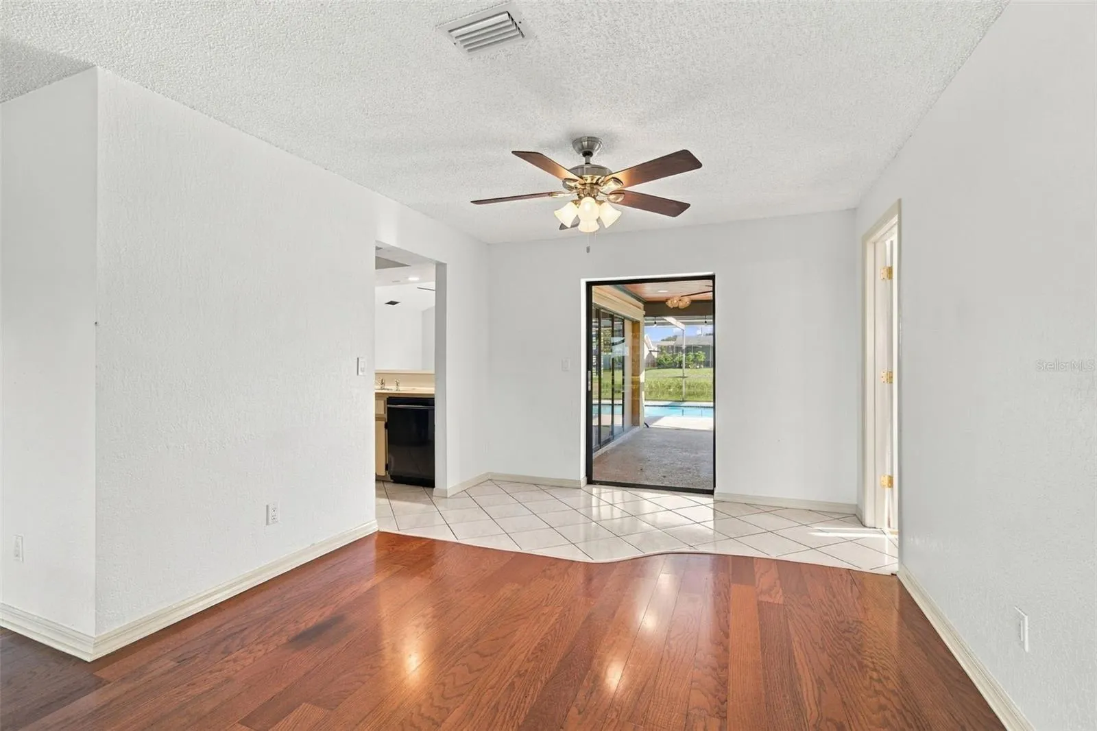 10843 HARBORSIDE DR
