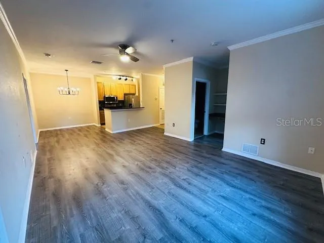 10203 COURTNEY PALMS BLVD #202 #202