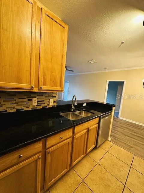 10203 COURTNEY PALMS BLVD #202 #202