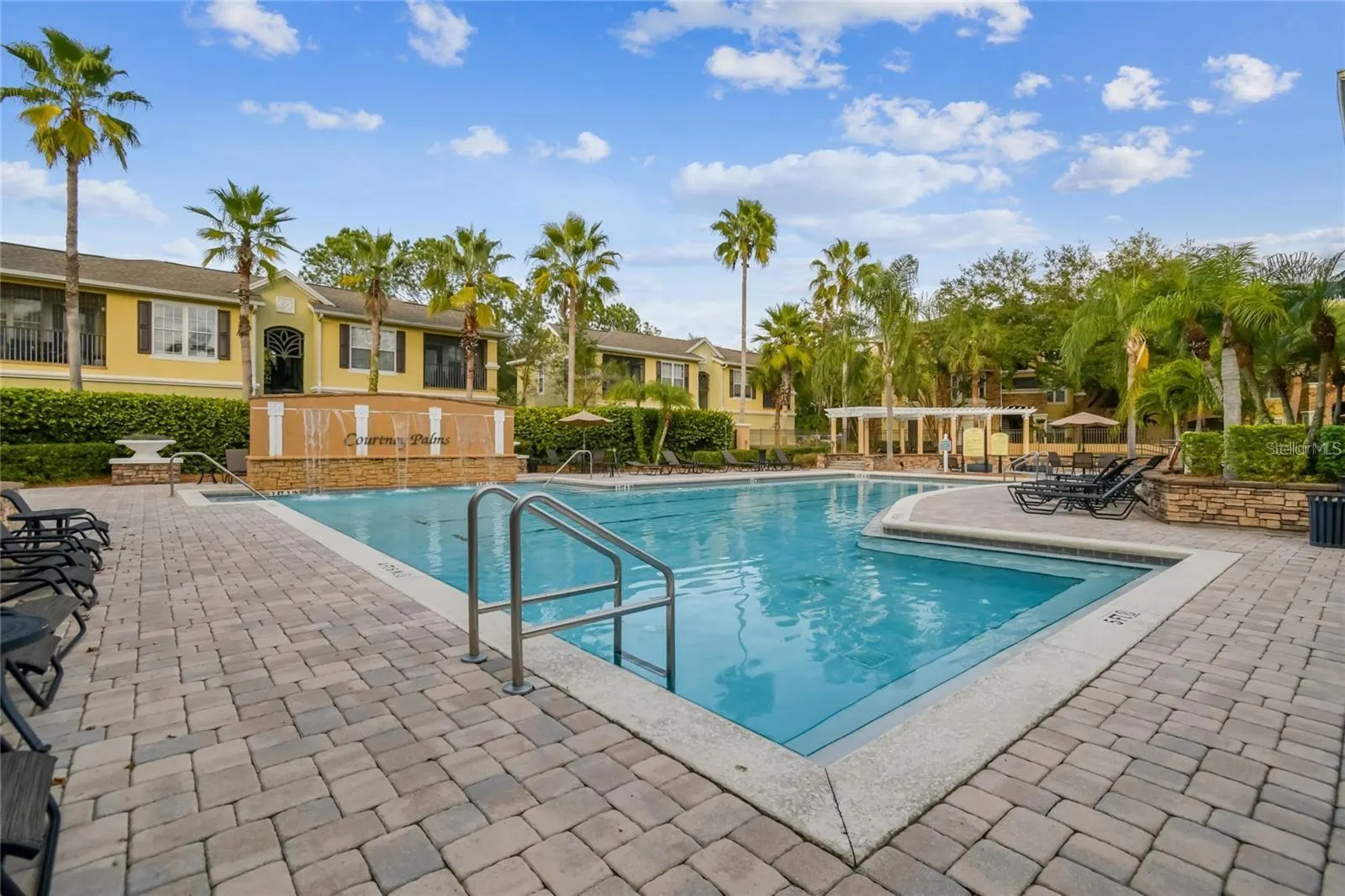 10203 COURTNEY PALMS BLVD #202 #202