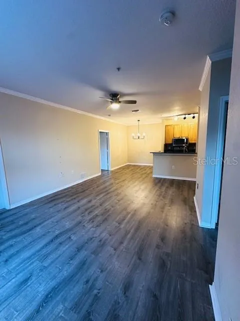 10203 COURTNEY PALMS BLVD #202 #202