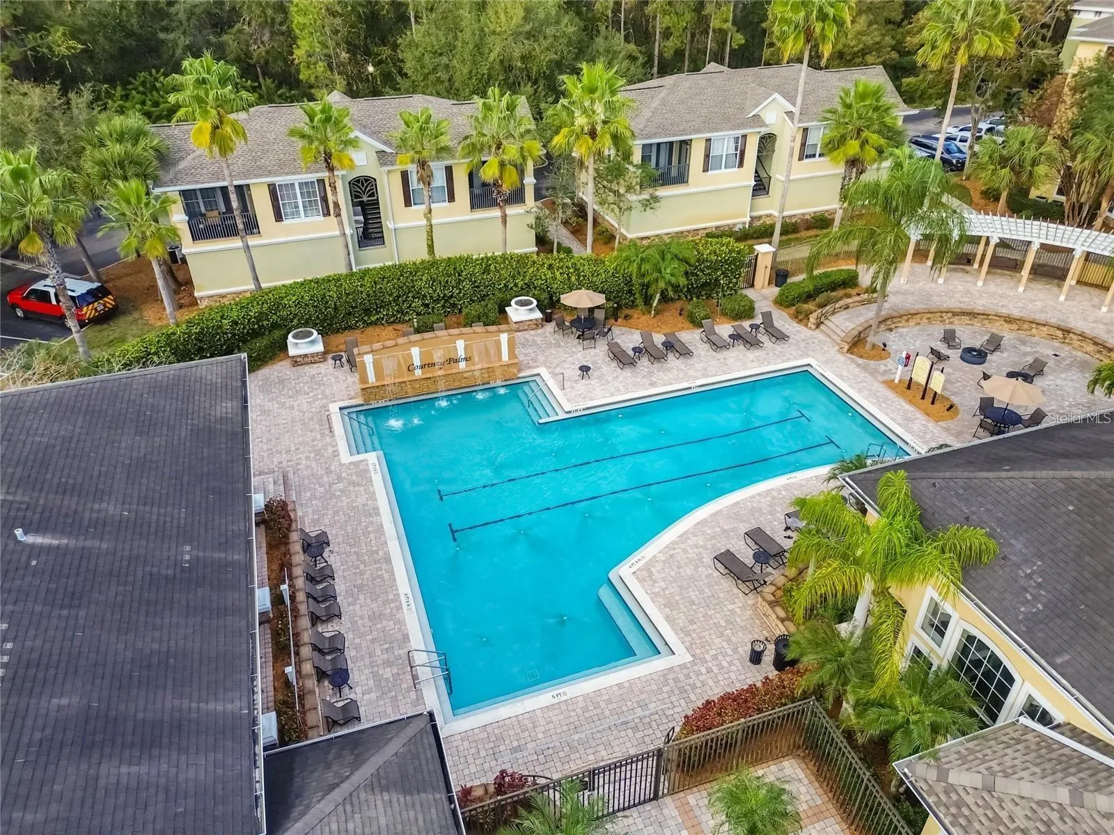 10203 COURTNEY PALMS BLVD #202 #202