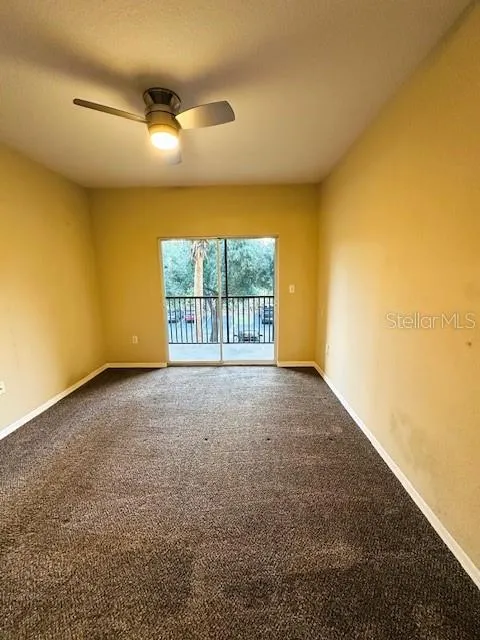 10203 COURTNEY PALMS BLVD #202 #202
