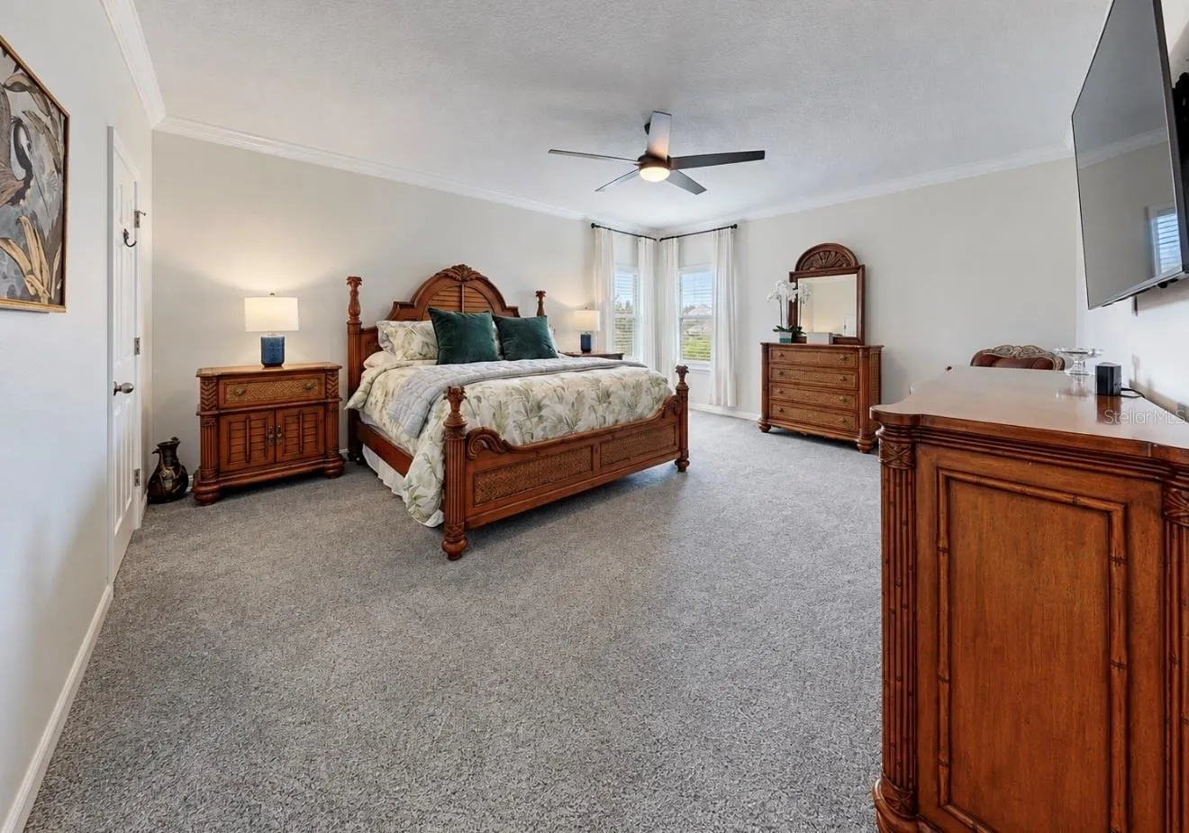 10411 CARDERA DR