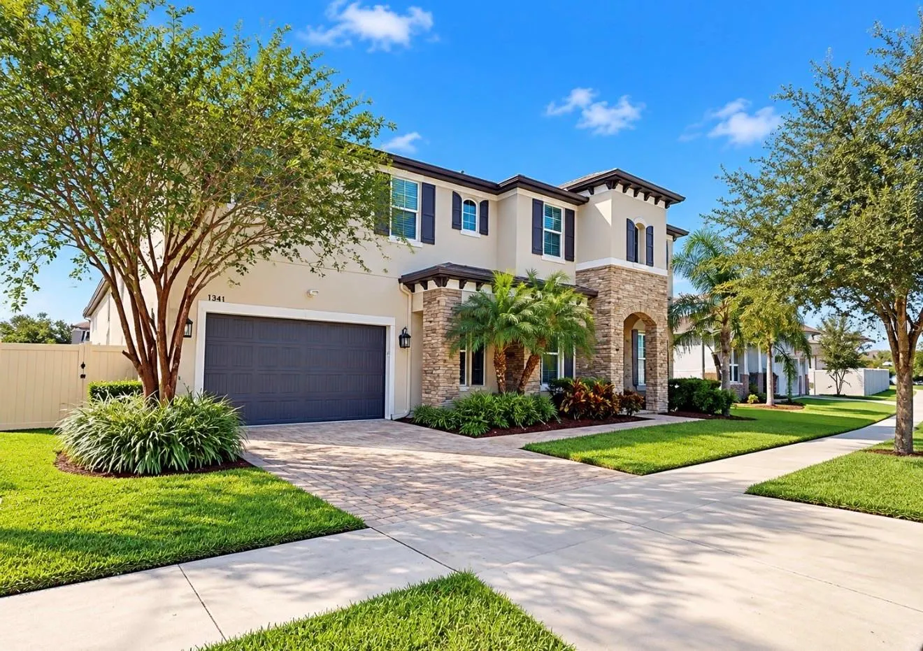 10411 CARDERA DR