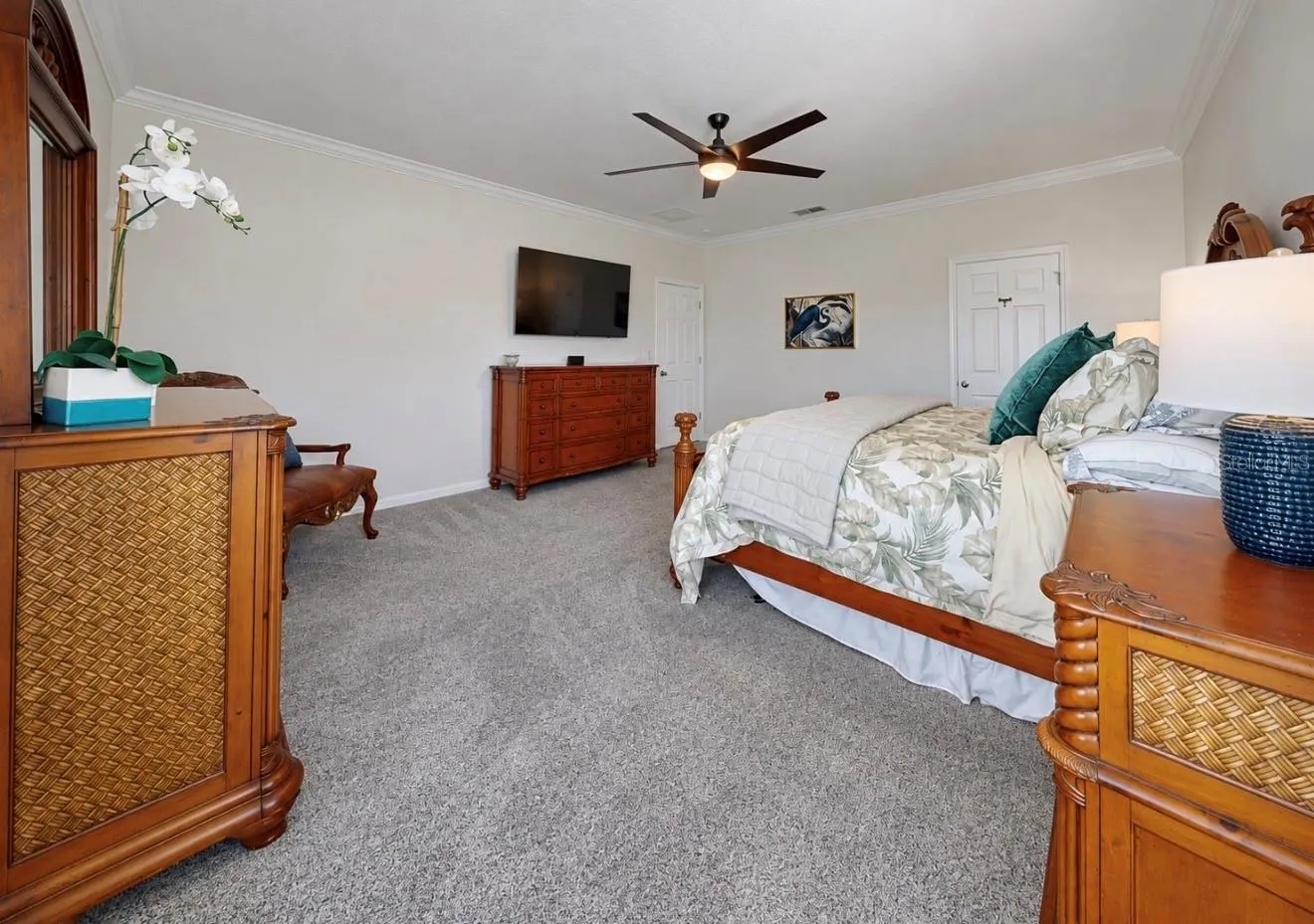 10411 CARDERA DR