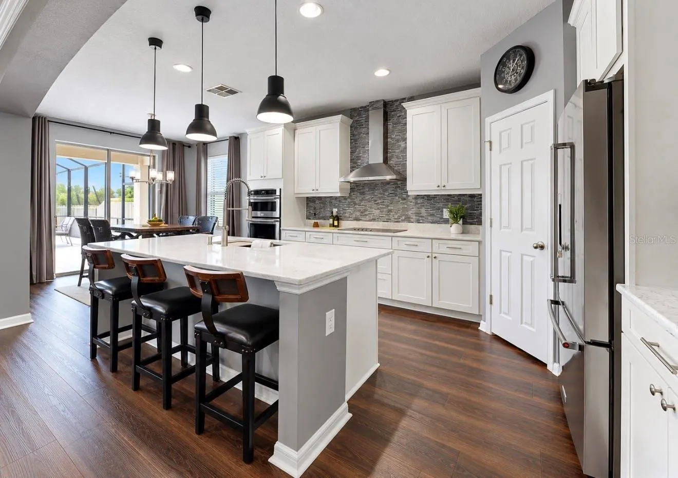 10411 CARDERA DR