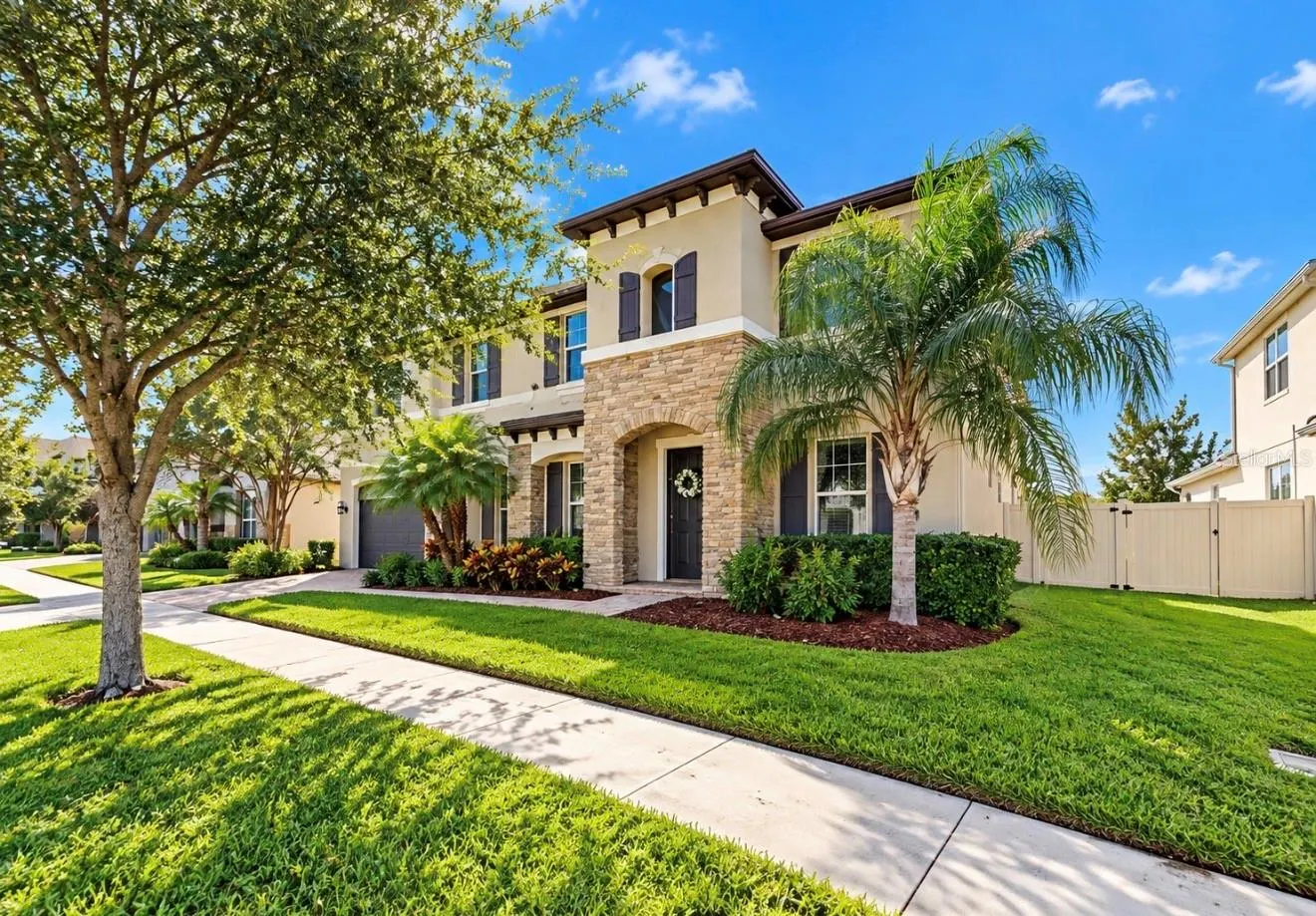 10411 CARDERA DR