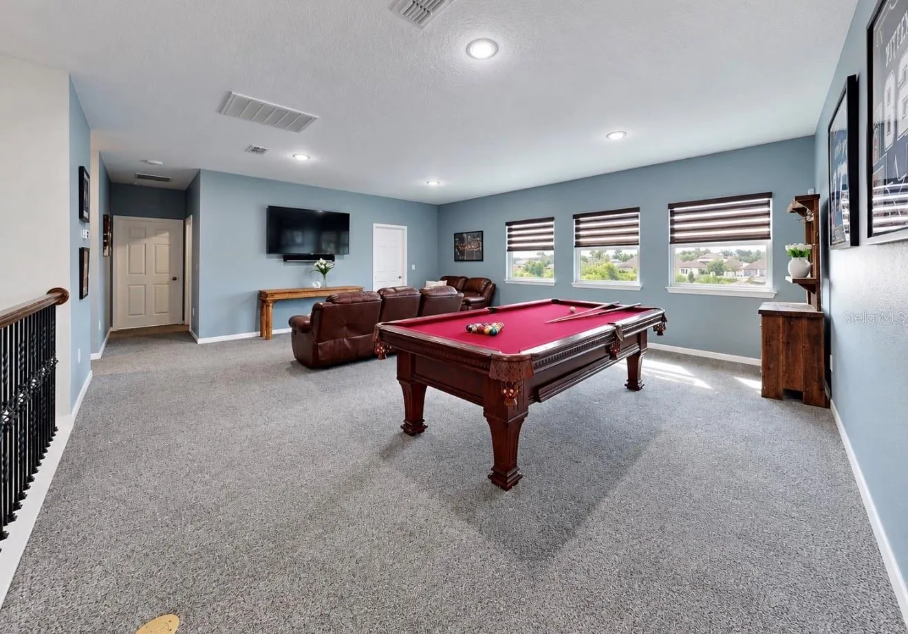10411 CARDERA DR