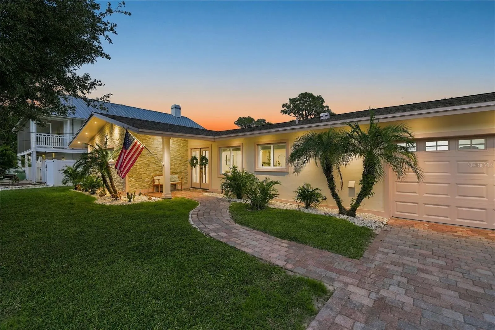 107 PETERSON LN