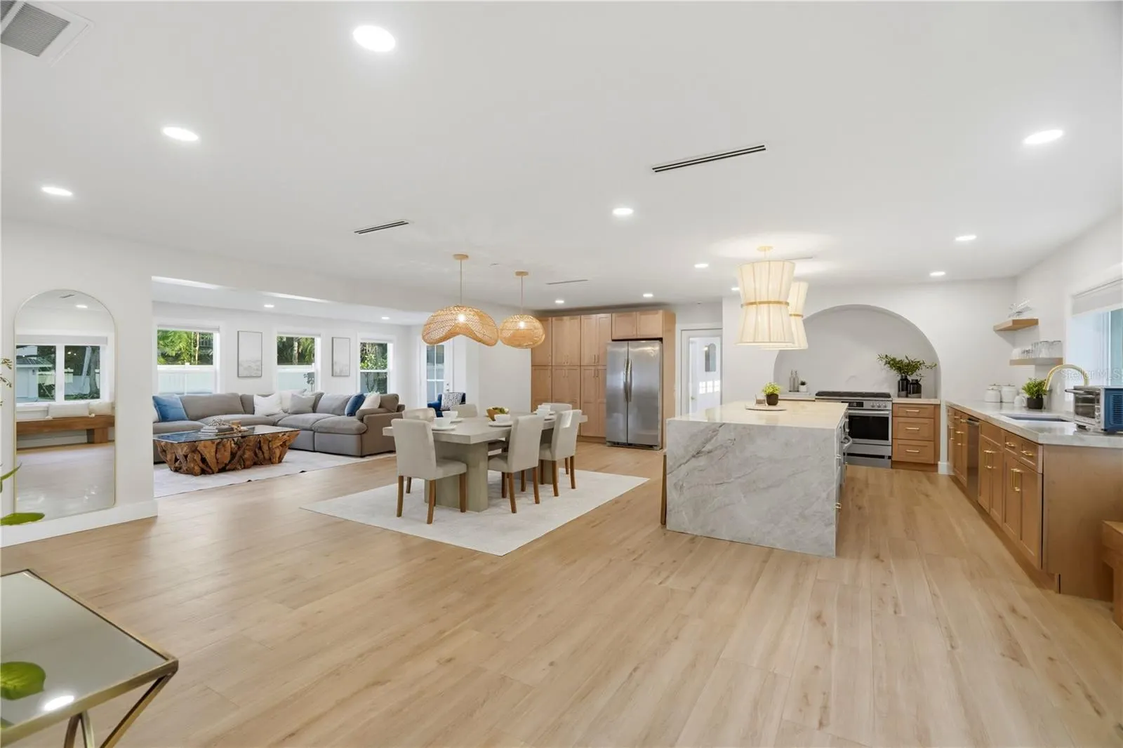 107 PETERSON LN