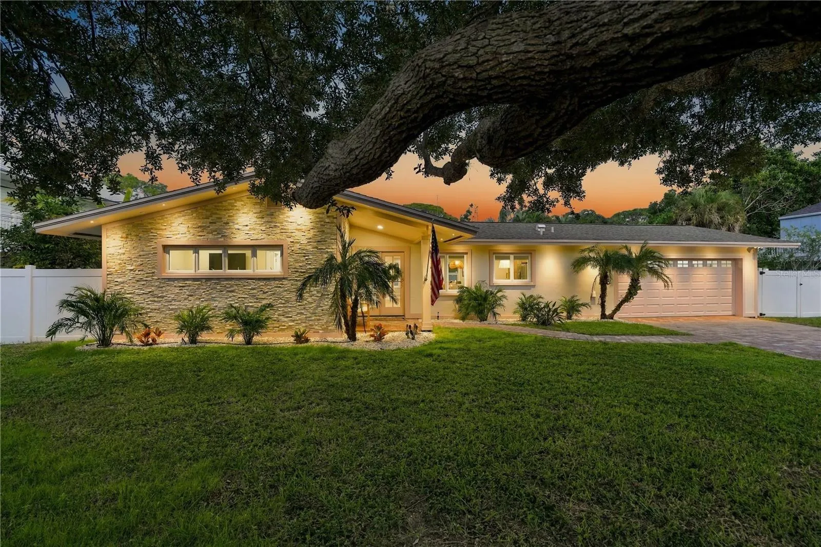 107 PETERSON LN
