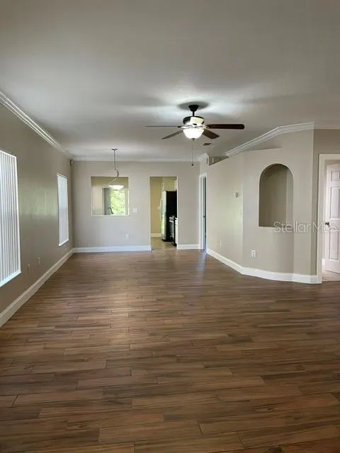 2413 SAGEMONT DR