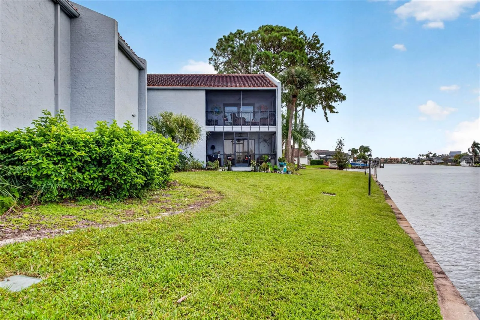 6326 GRAND BAHAMA CIR #F #F