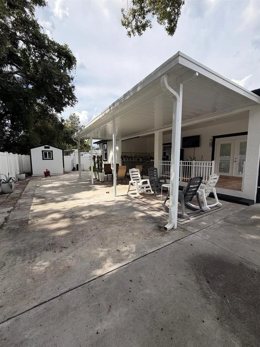 1726 W POWHATAN AVE