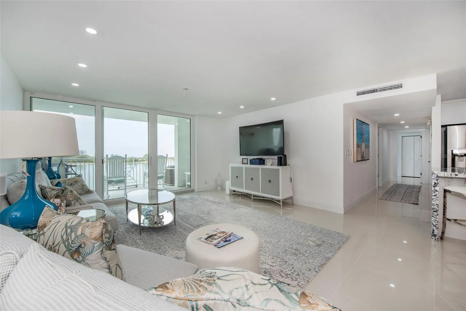 675 S GULFVIEW BLVD #704 #704