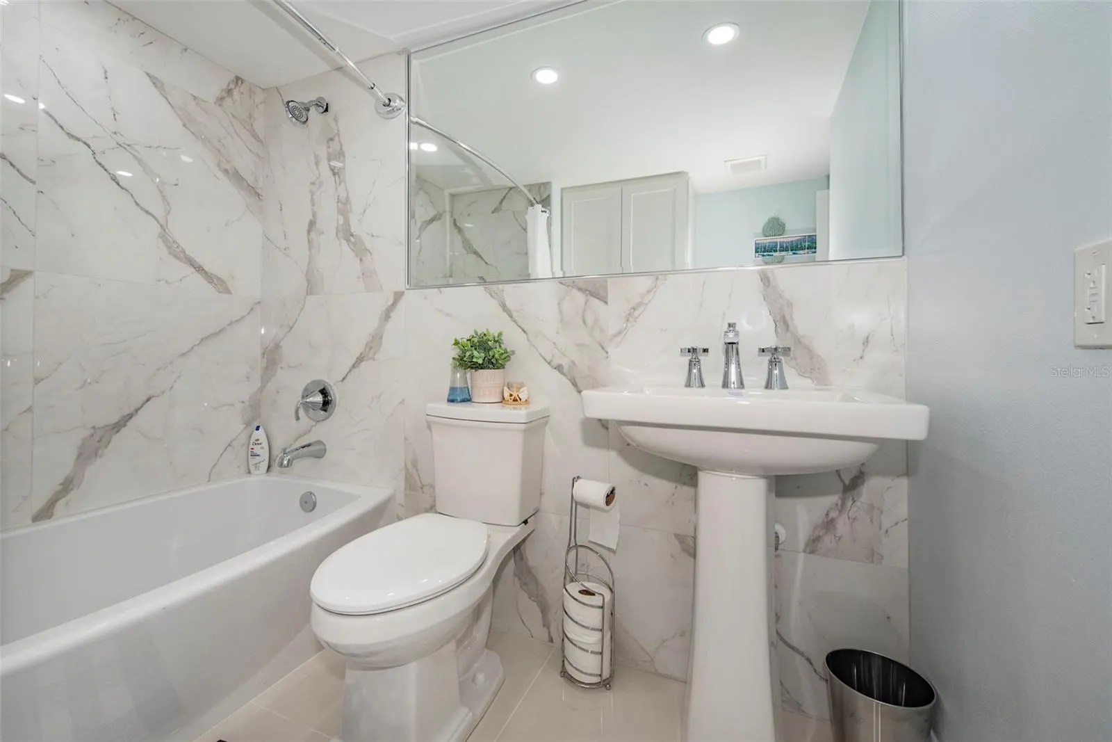 675 S GULFVIEW BLVD #704 #704