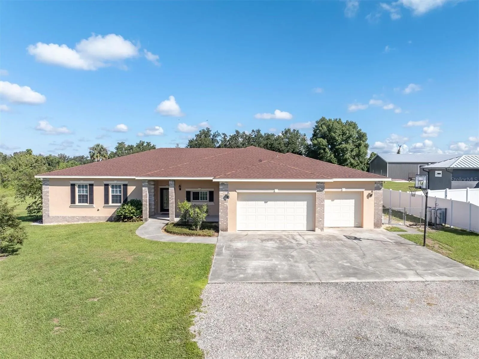 5909 ARTESIAN RIDGE LN