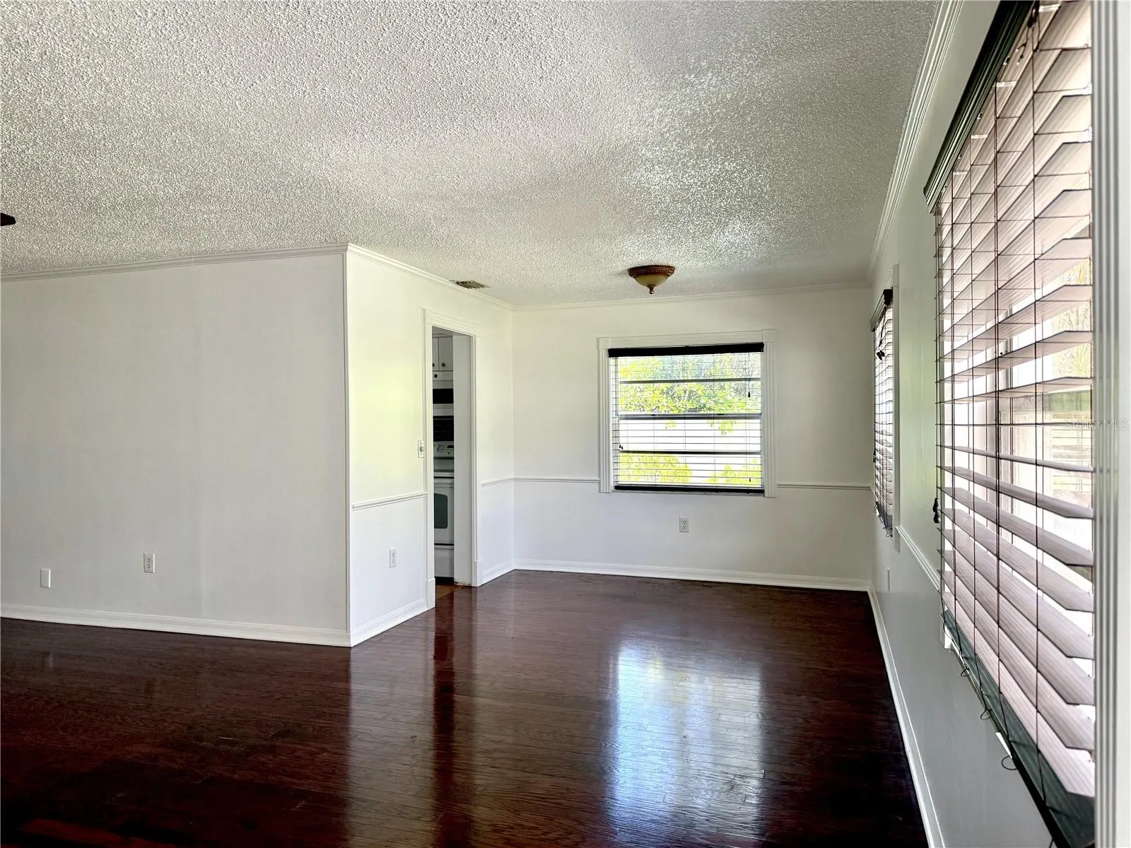 350 79TH AVE N #102 #102