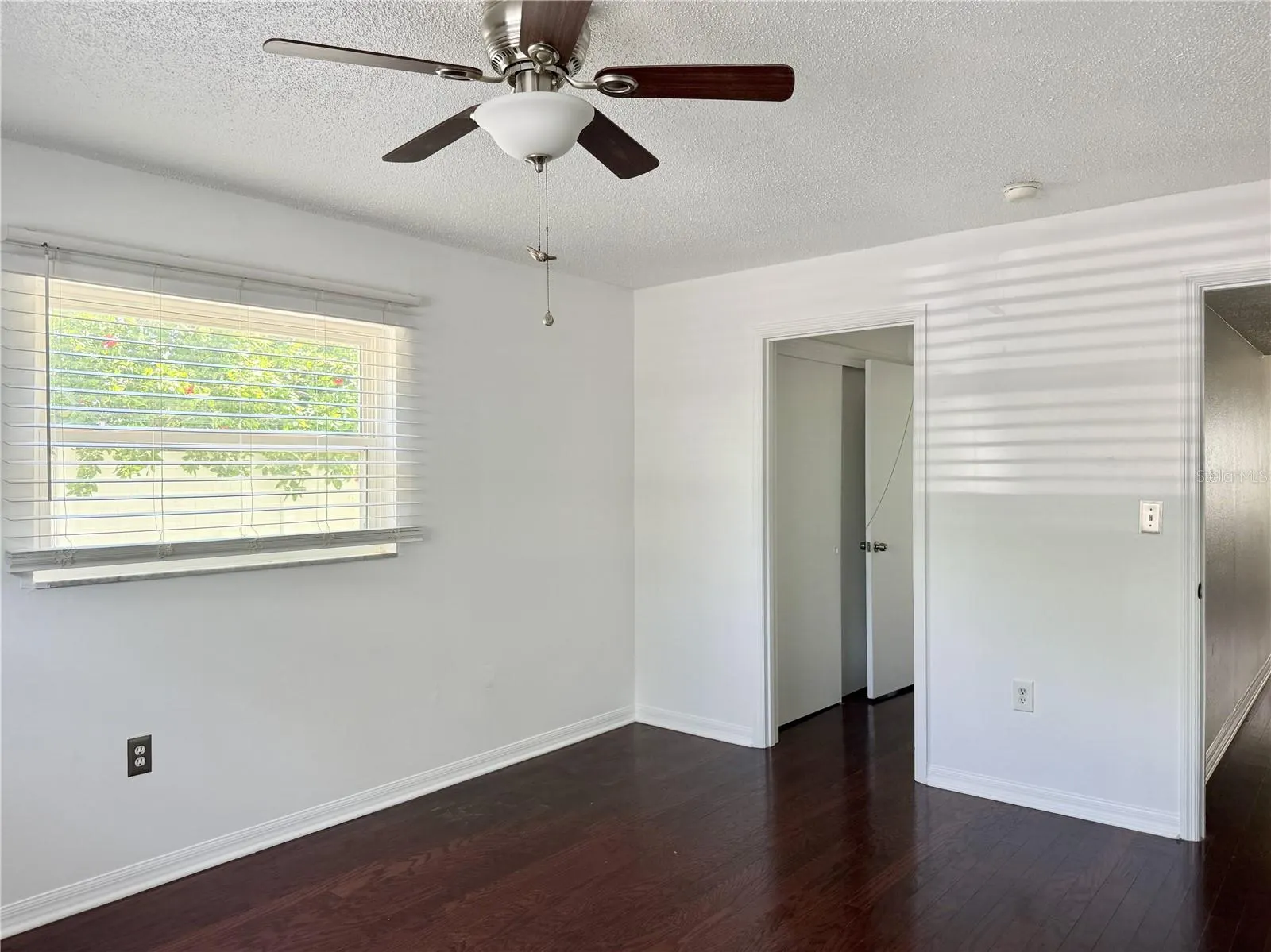 350 79TH AVE N #102 #102