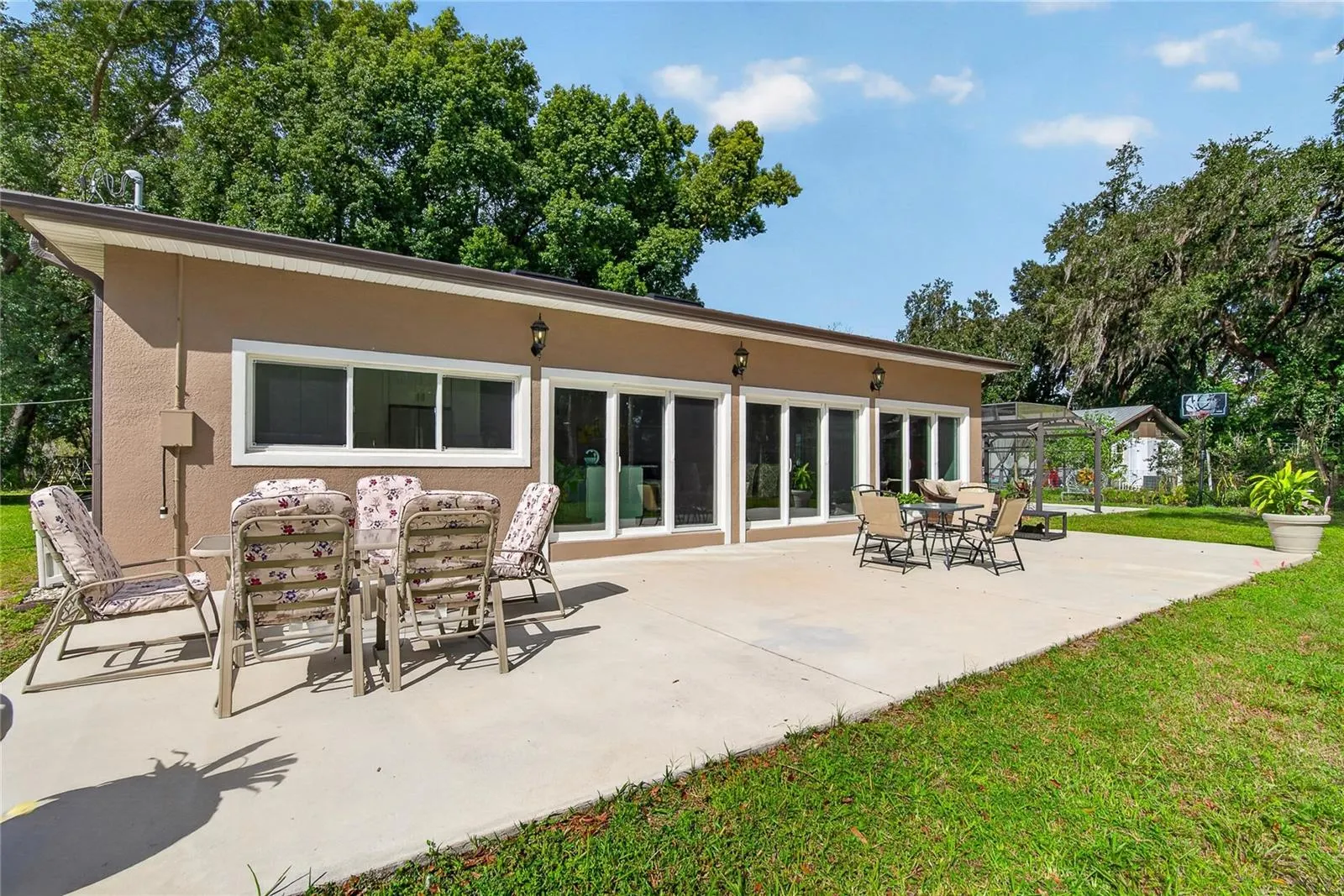 3138 DRUM RD