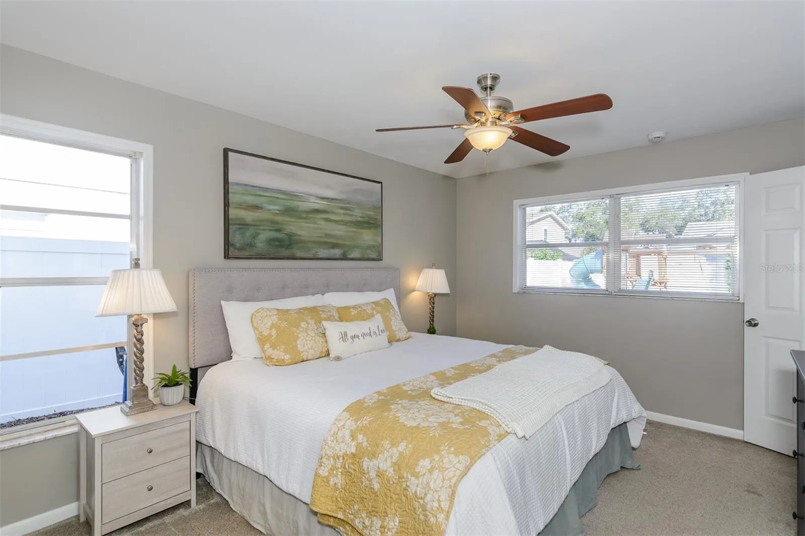 57 HARBOR OAKS CIR