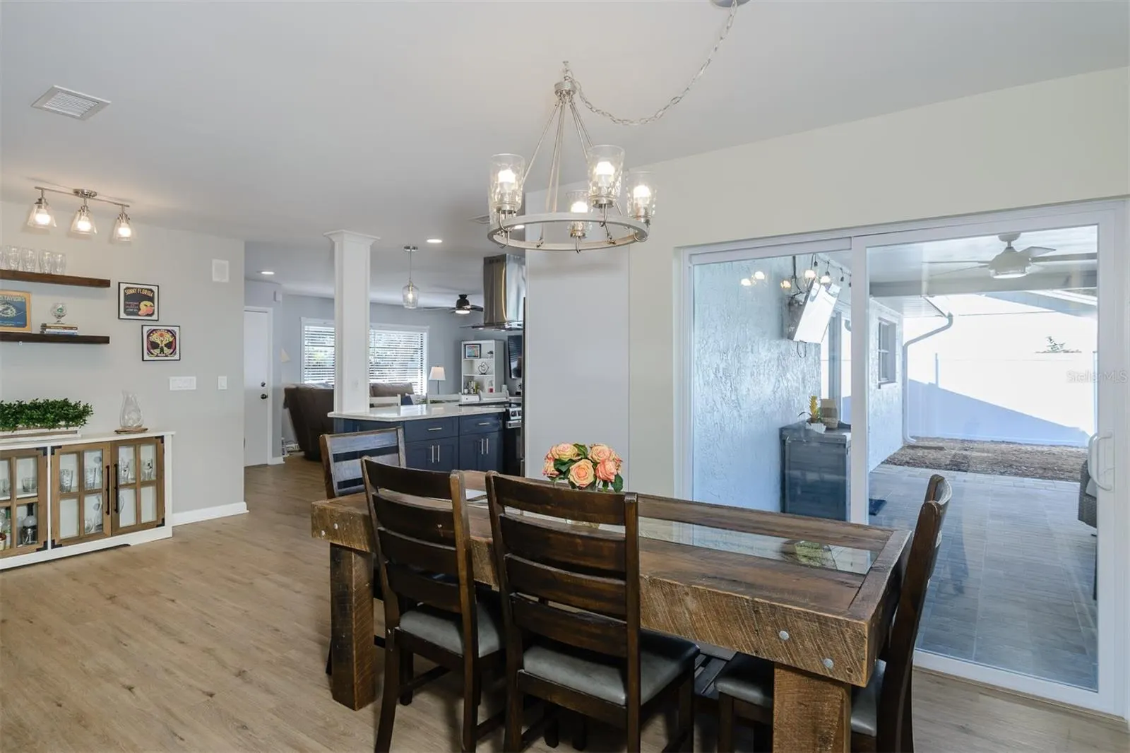 57 HARBOR OAKS CIR