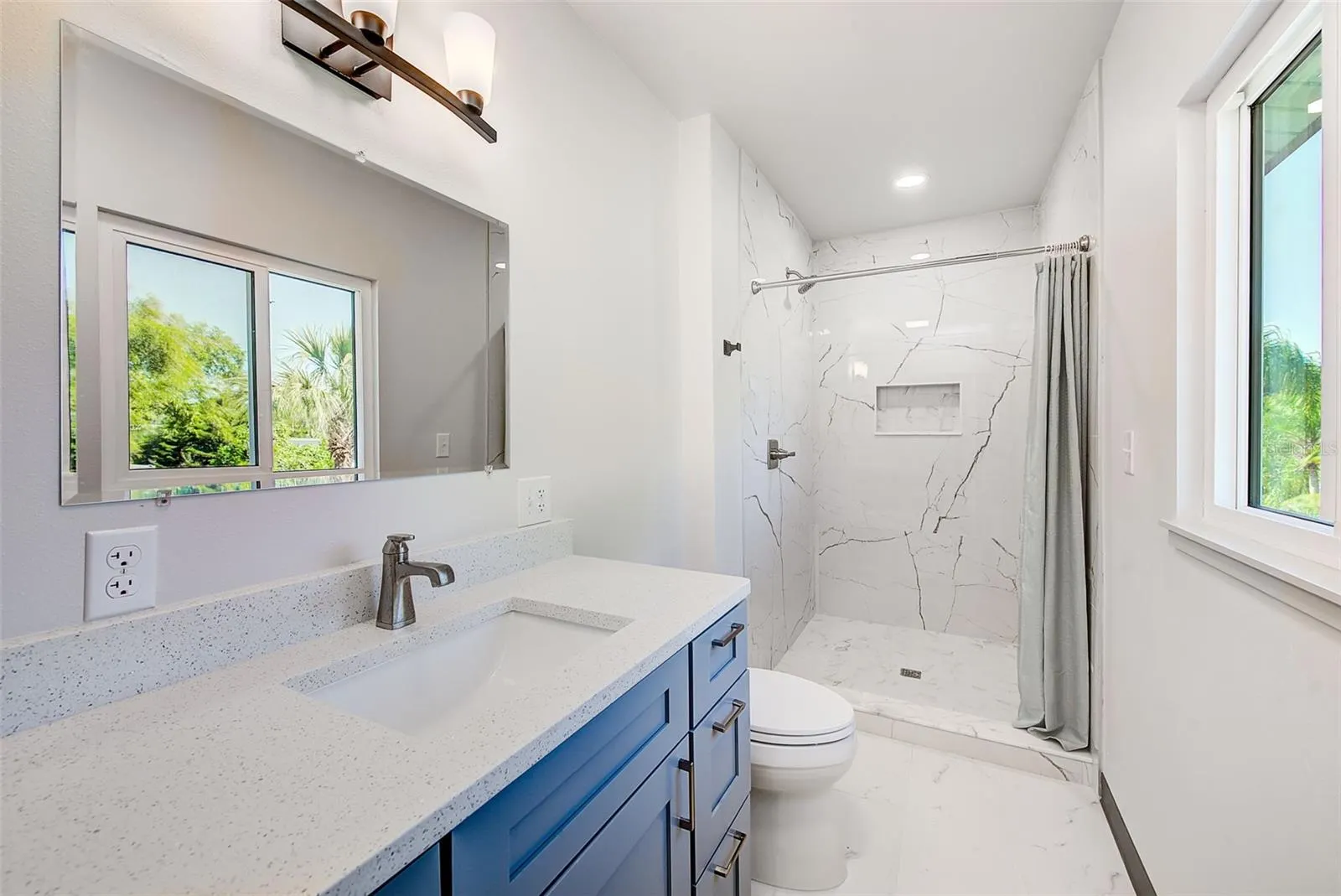 362 GATEWOOD DR