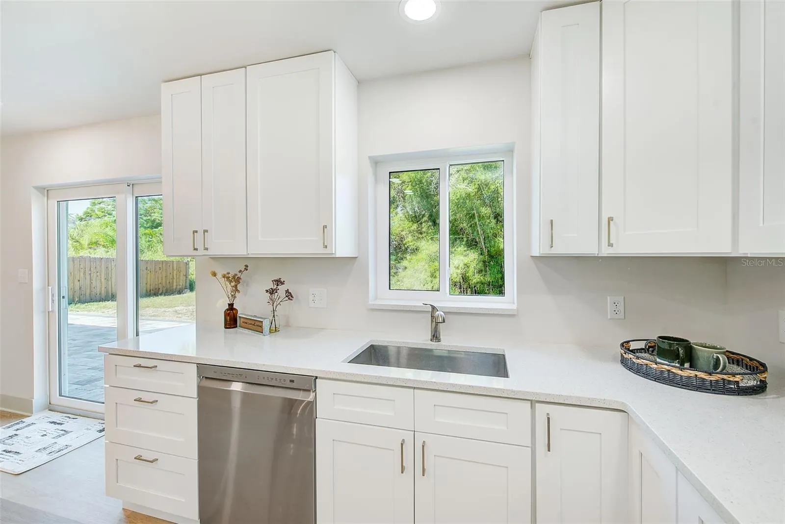 362 GATEWOOD DR
