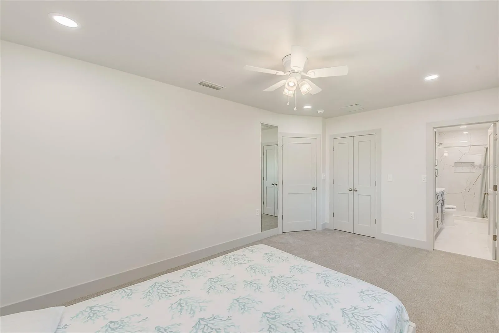 362 GATEWOOD DR