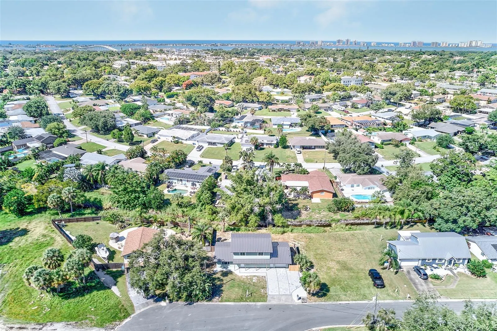 362 GATEWOOD DR