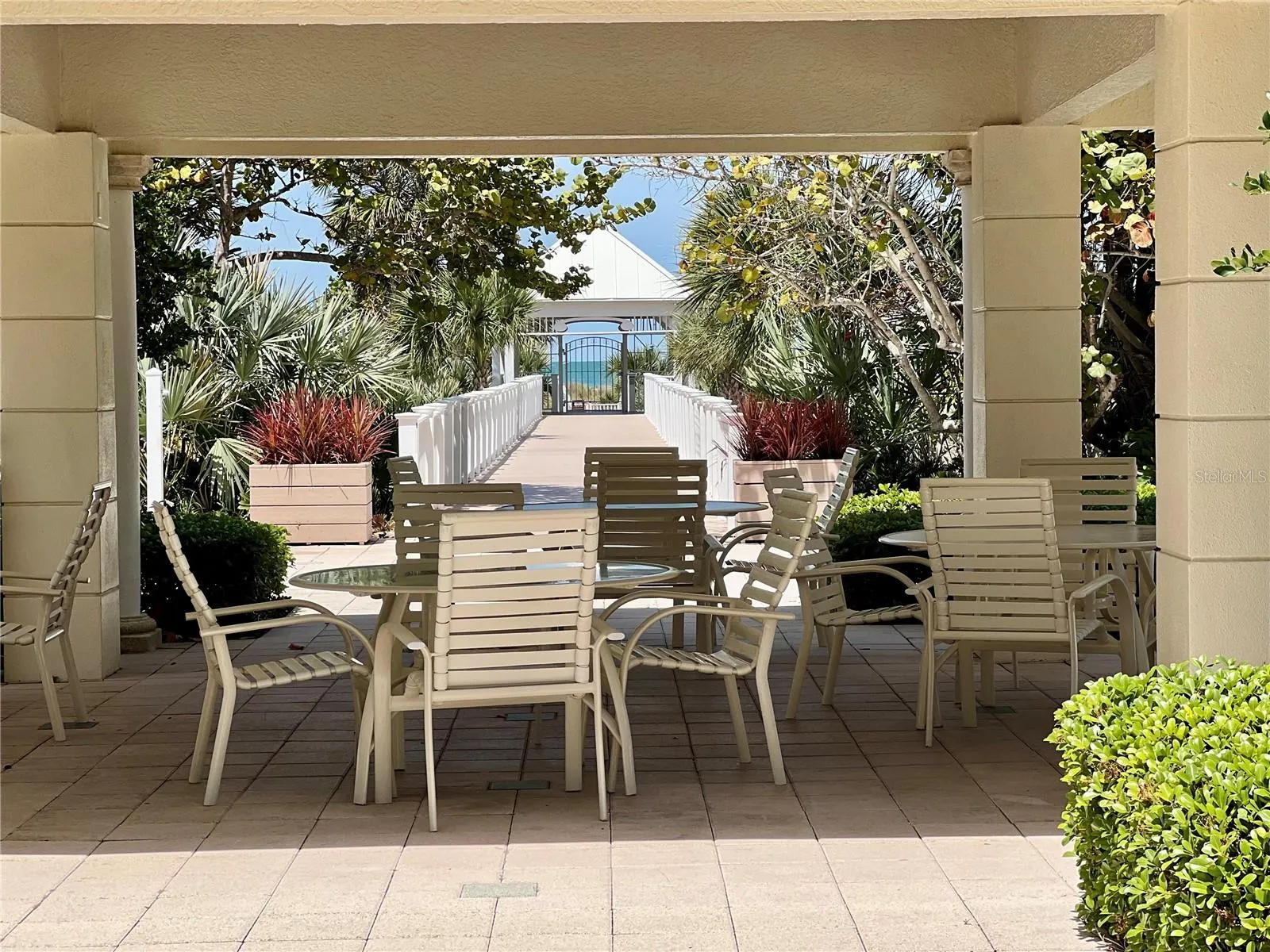 1180 GULF BLVD #306 #306