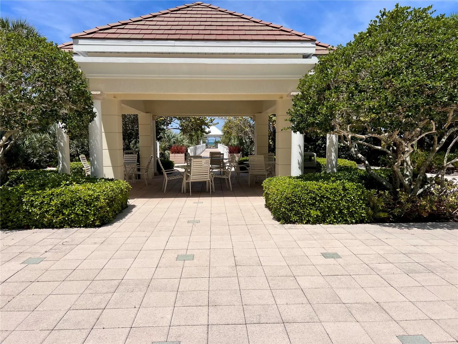 1180 GULF BLVD #306 #306