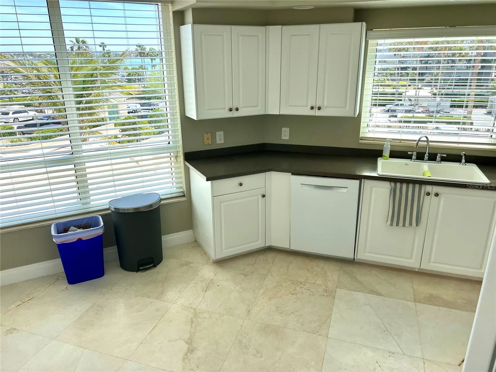 1180 GULF BLVD #306 #306
