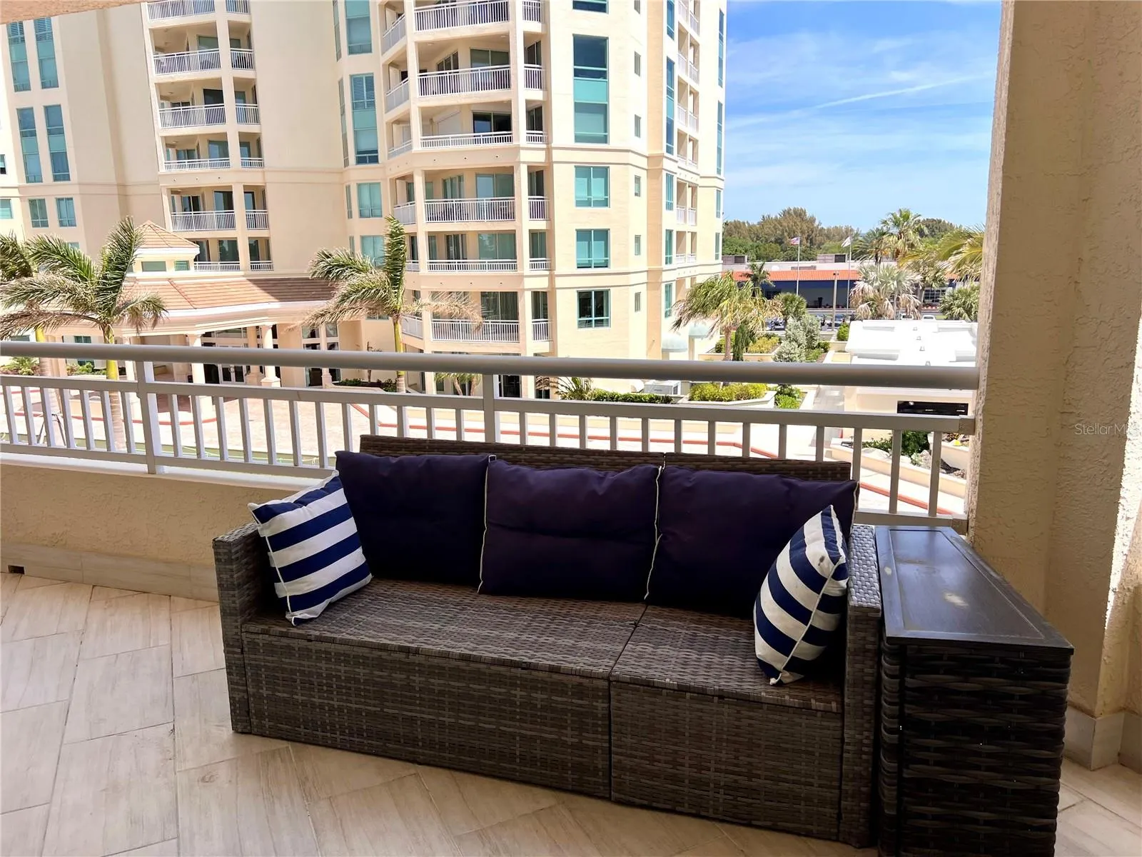 1180 GULF BLVD #306 #306