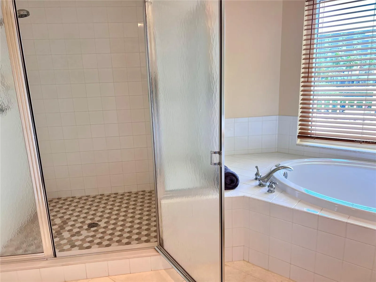 1180 GULF BLVD #306 #306