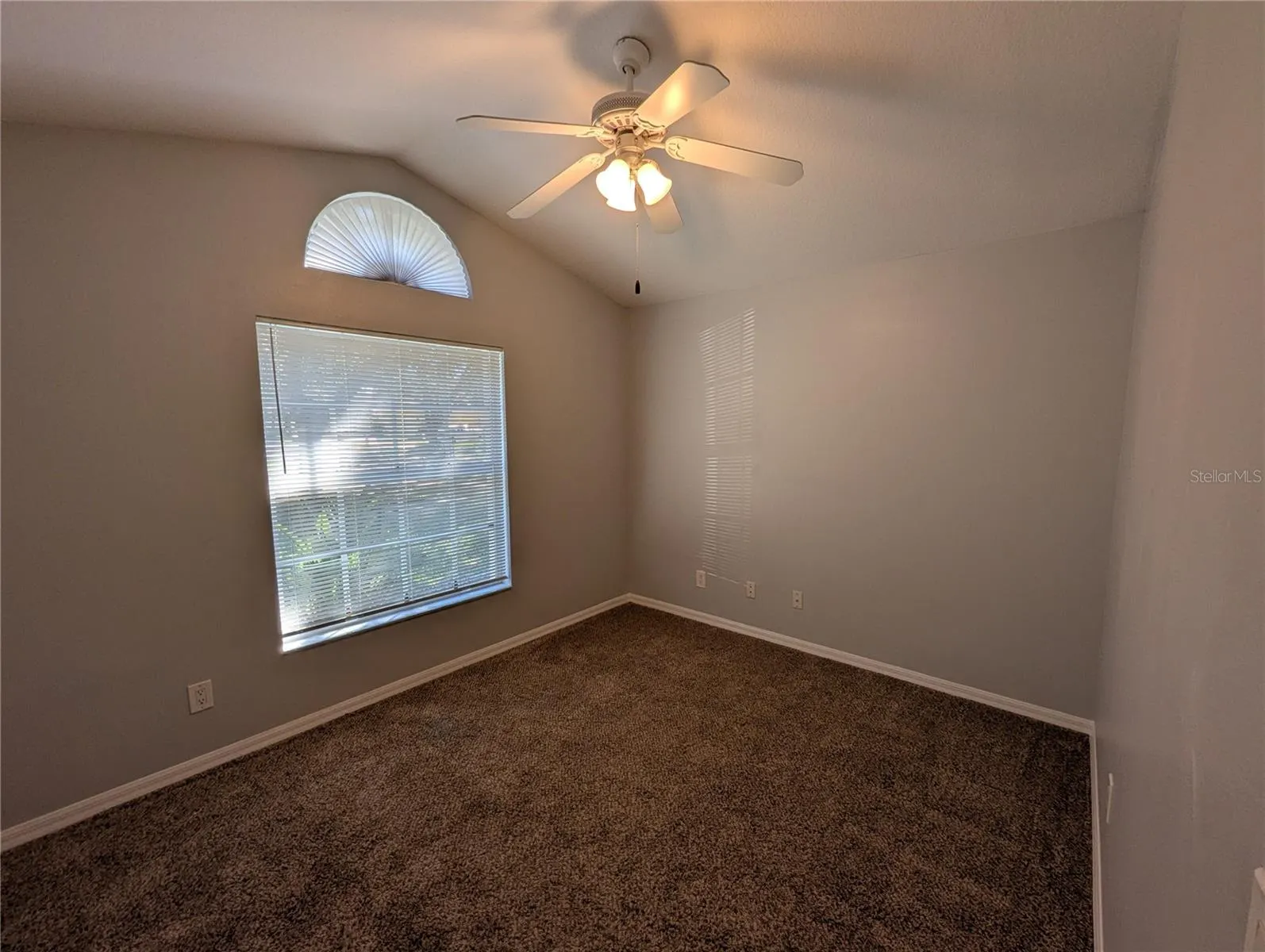 6907 FREEPORT RD