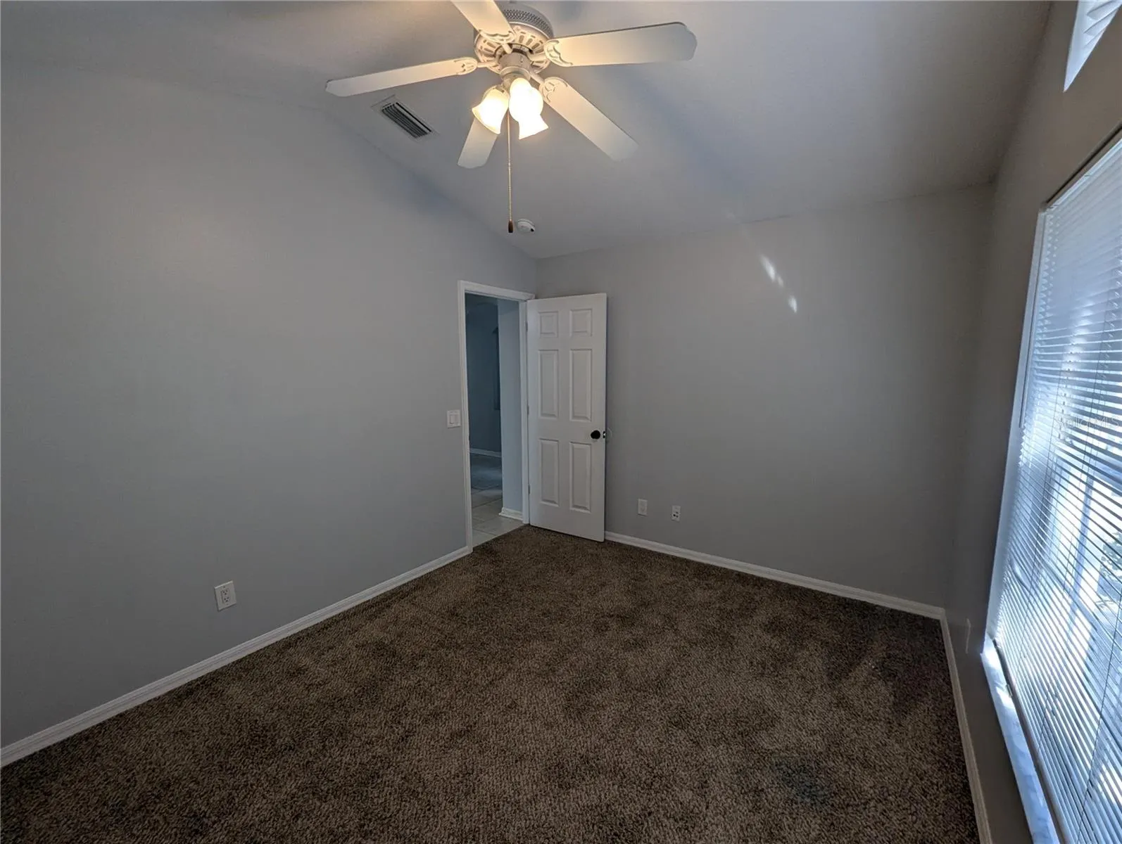 6907 FREEPORT RD