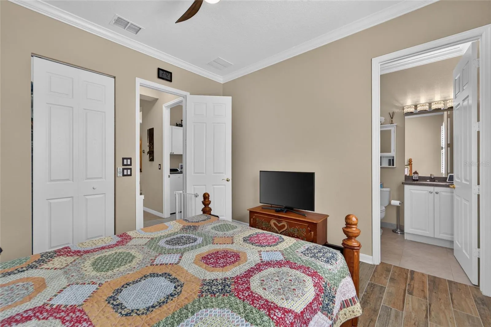 16301 GARNET GLEN PL