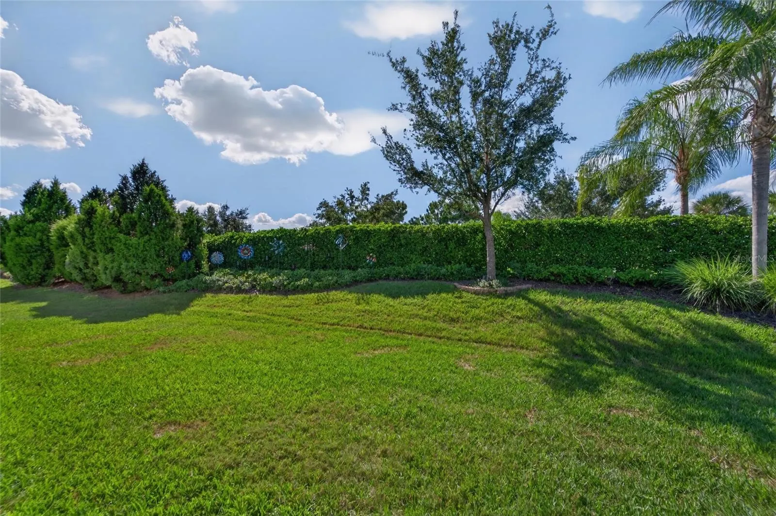 16301 GARNET GLEN PL