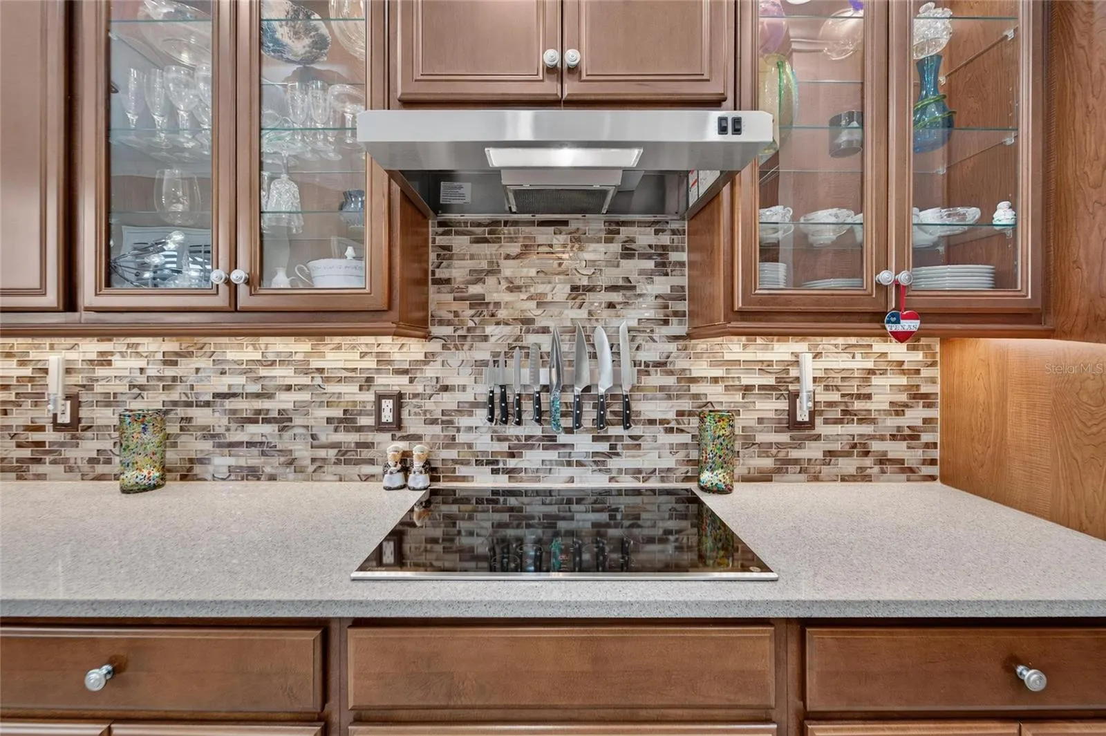 16301 GARNET GLEN PL