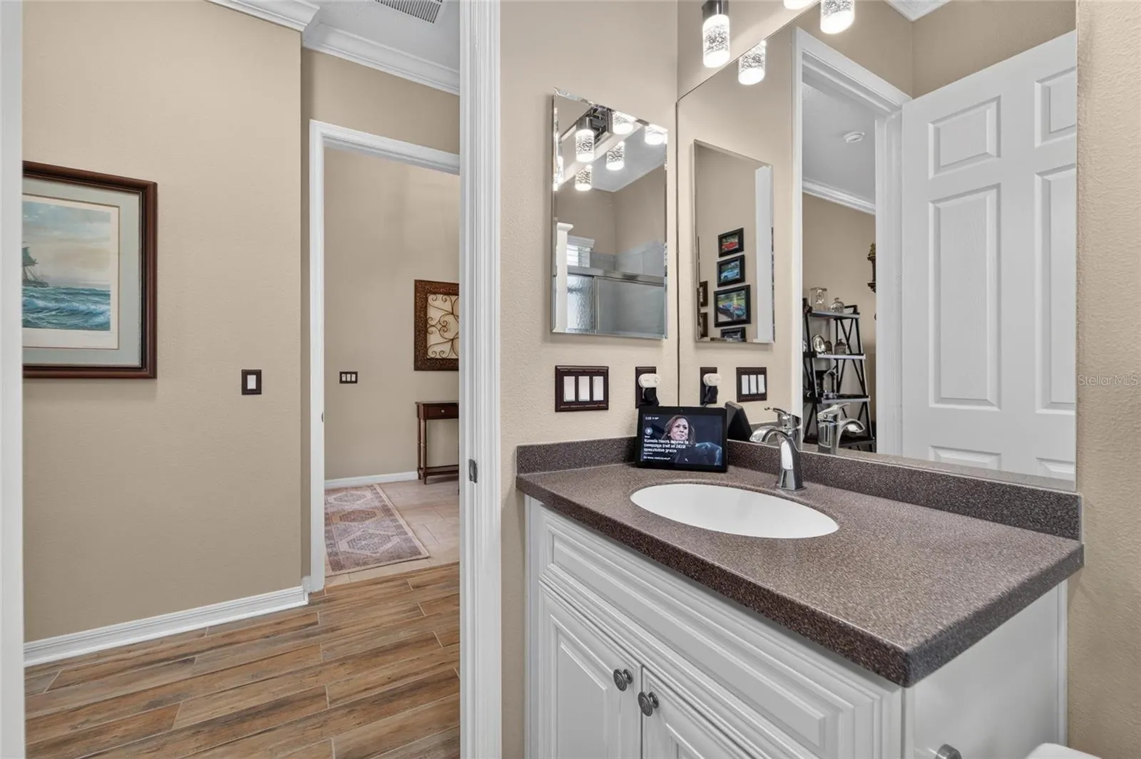 16301 GARNET GLEN PL