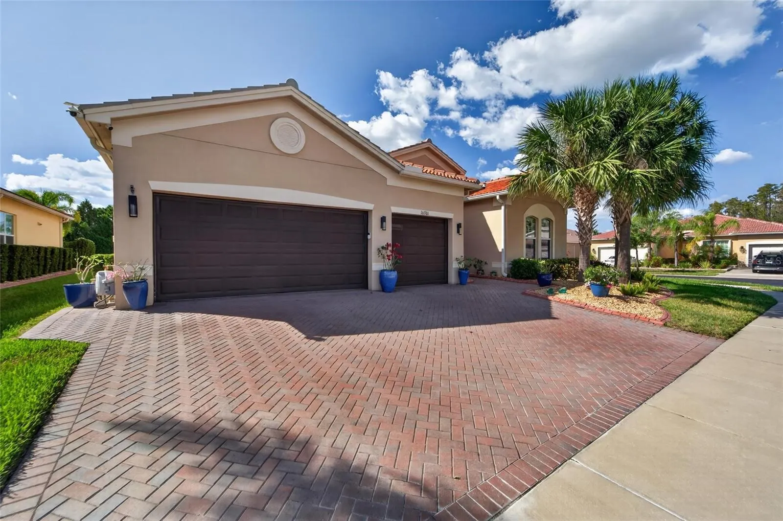 16301 GARNET GLEN PL