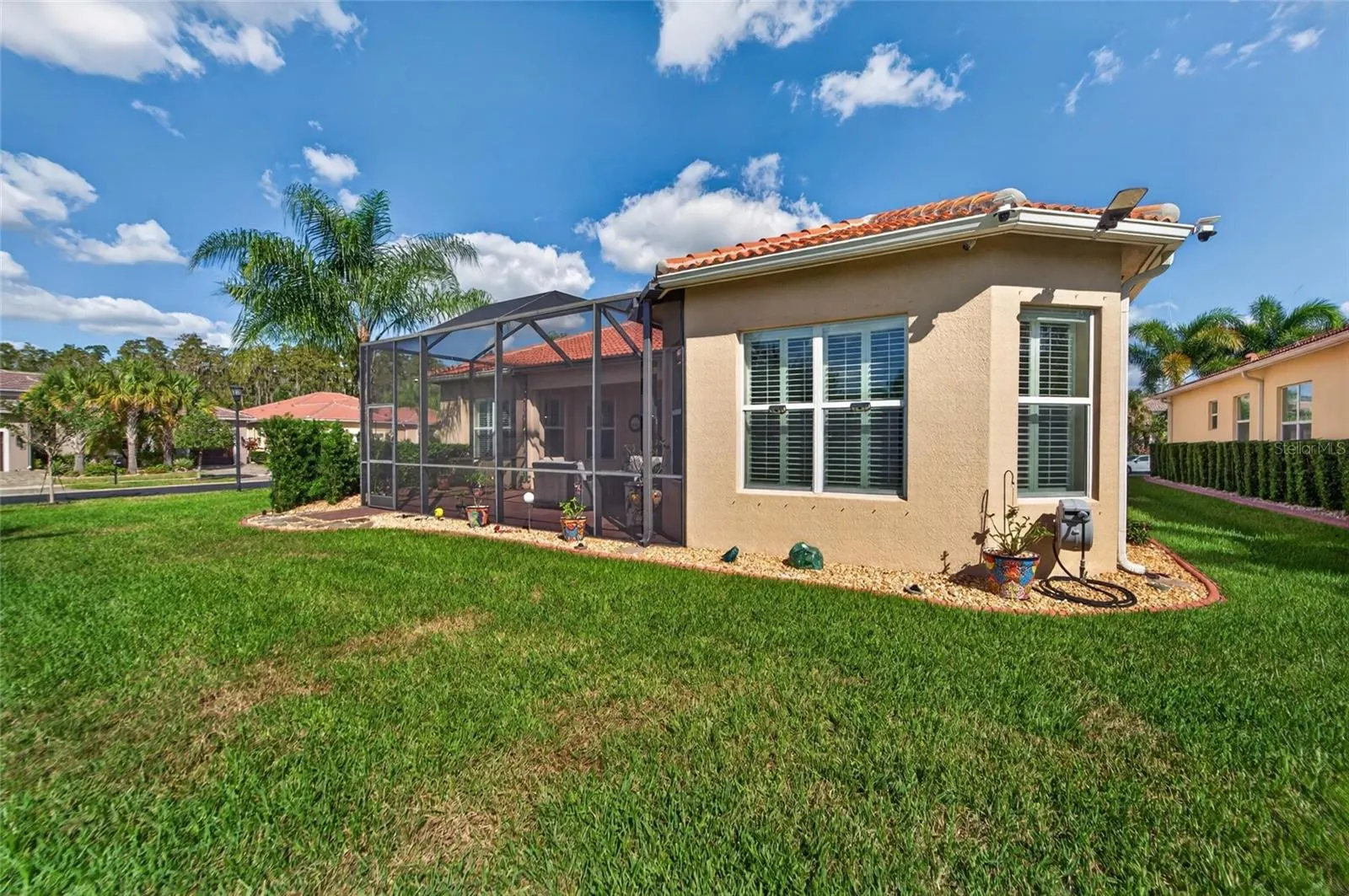 16301 GARNET GLEN PL