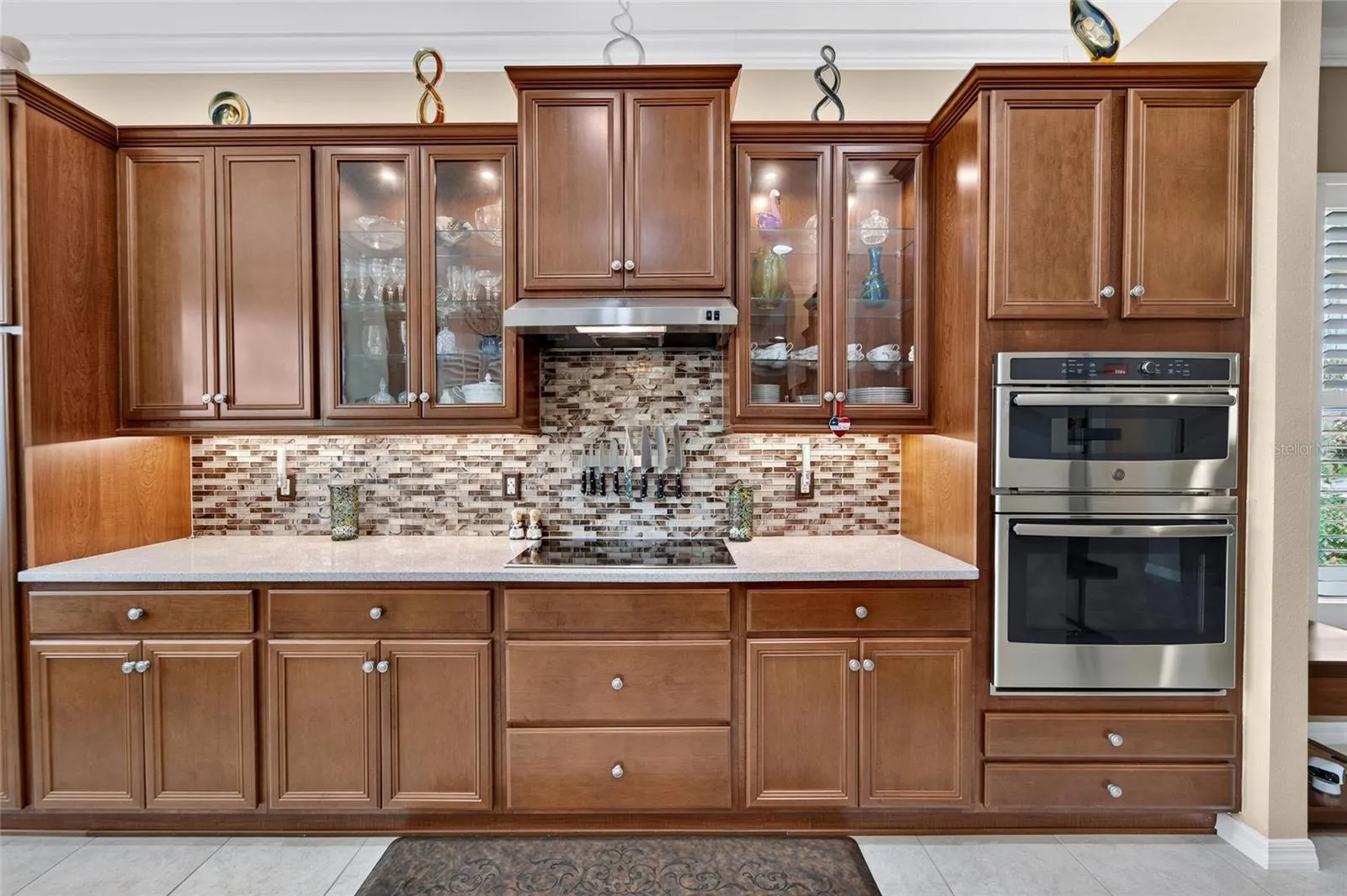 16301 GARNET GLEN PL