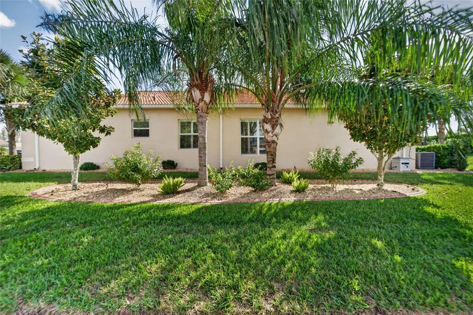 16301 GARNET GLEN PL