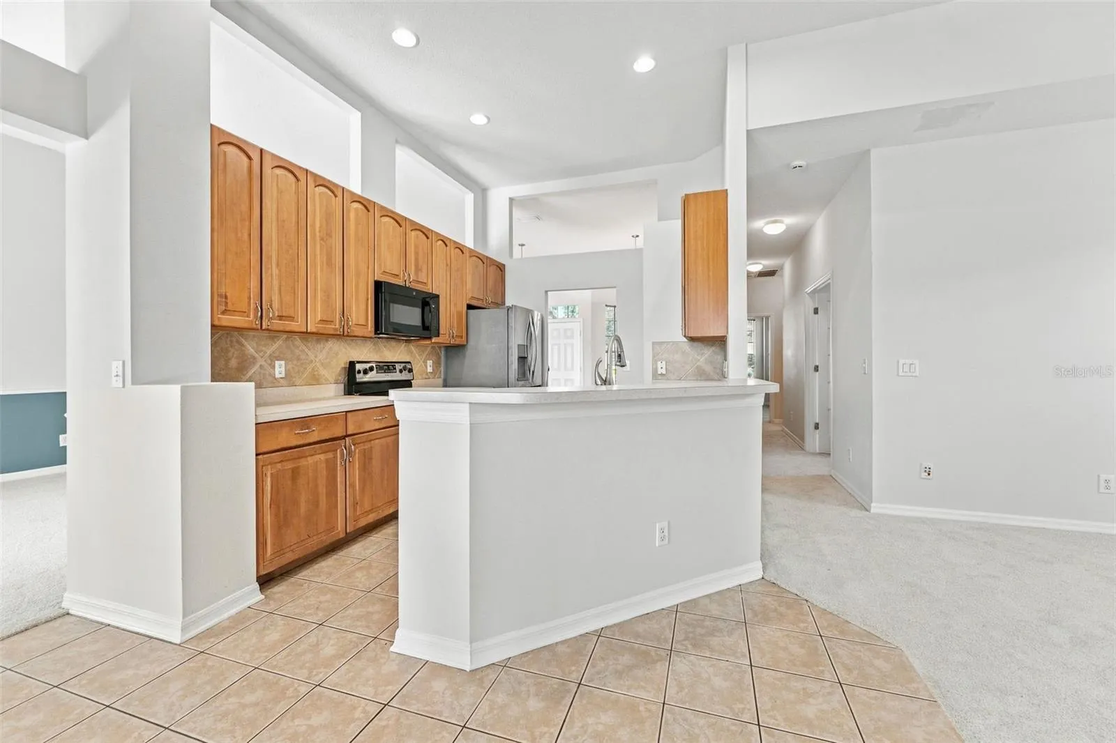 11617 GROVE ARCADE DR